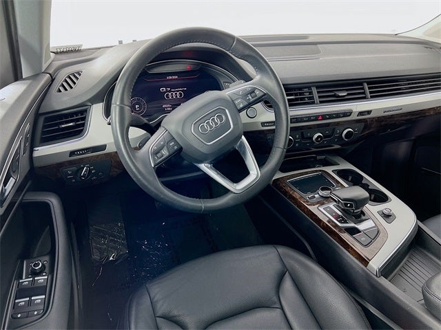 2019 Audi Q7 45 Premium Plus quattro